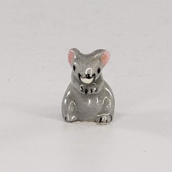 Hagen Renaker Baby Mouse Smiling Rat Miniature Figurine Short Tail Monrovia - Picture 2 of 7